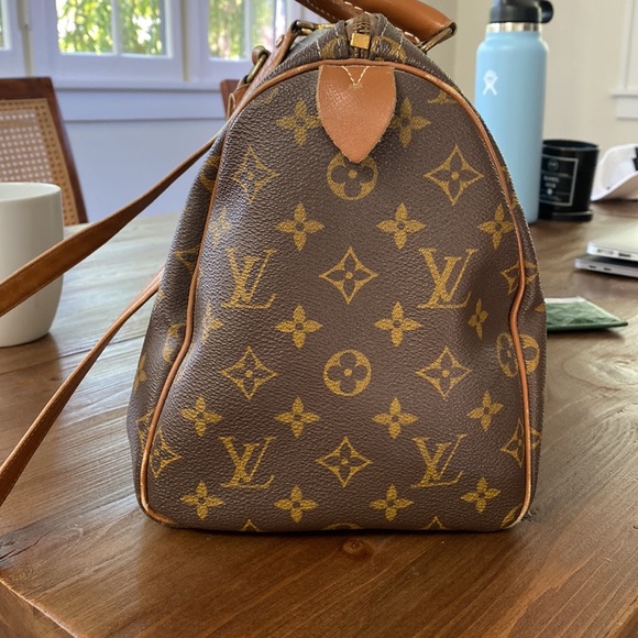 Vintage Louis Vuitton crossbody- authentic - Picture 7 of 8